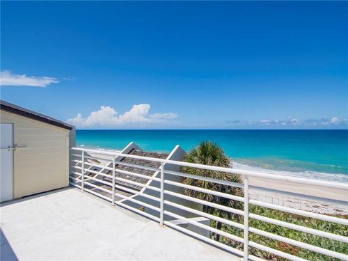 apt-d31-8444 Oceanside Dr, Indian River Shores, FL, 32963-4801 | Card Image