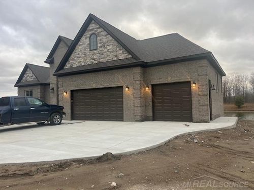 68651 Lake Angela Pointe, Richmond, MI, 48062-5627 | Card Image