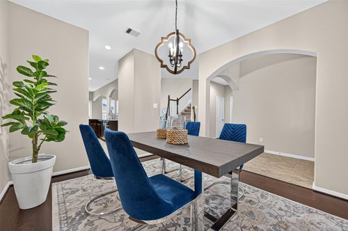 18631 Hailey Paige Dr, Cypress, TX, 77433-3923 | Card Image