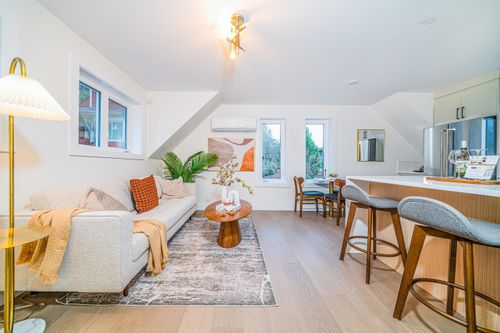 1926 William St, Vancouver, BC, V5L2R8 | Card Image