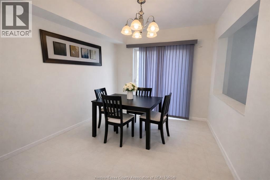 Residential in Windsor 4
