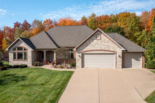 4504 Estate Dr, Weston, WI, 54476-2070 | Card Image