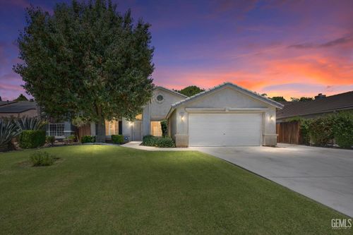 5836 Greenhorn Mountain Ct, Bakersfield, CA, 93313-4392 | Card Image