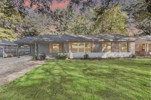 1168 S Perkins Rd, Memphis, TN, 38117-6152 | Card Image