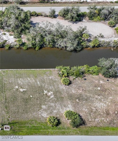 3323 Desoto Dr, PUNTA GORDA, FL, 33983-3506 | Card Image