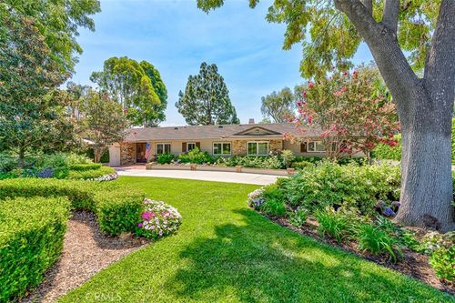 1102 N Richman Knls, Fullerton, CA, 92835-4047 | Card Image