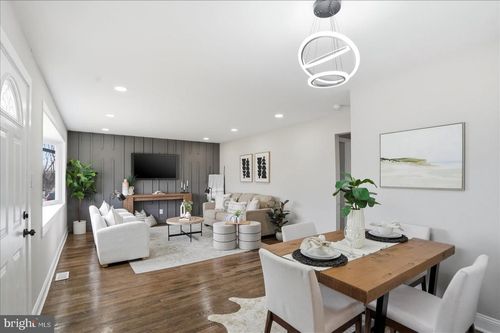 662 Andrews Rd, ABERDEEN, MD, 21001-1706 | Card Image