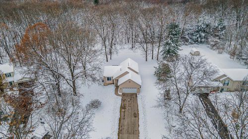 970 Scenic View Dr, Plainwell, MI, 49080-1774 | Card Image