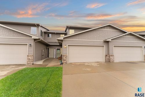 7124 Bridger Pl, Sioux Falls, SD, 57108 | Card Image