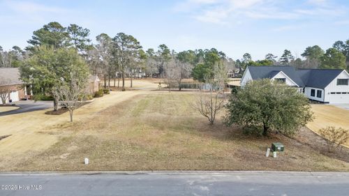 219 W Winding Way, Wallace, NC, 28466-2416 | Card Image