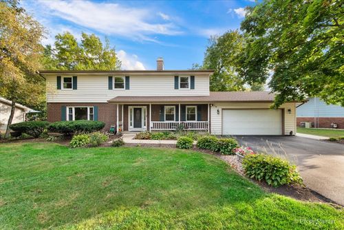 15080 Hiawatha Ln, Somonauk, IL, 60552-3057 | Card Image