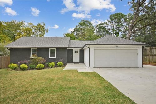 2041 Briarcliff Rd Ne, Atlanta, GA, 30329-3700 | Card Image