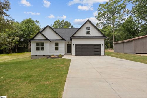 215 Timberlane Road, Greer, SC, 29651 | Card Image