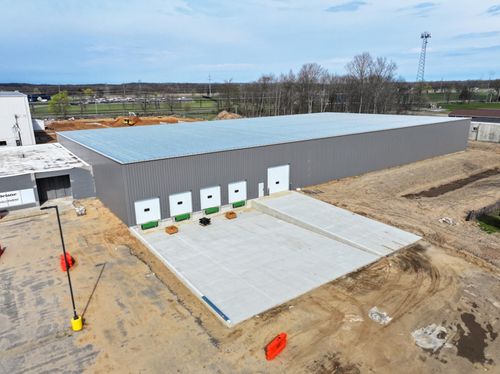 1170-1100 N Main St, Three Rivers, MI, 49093-2379 | Card Image