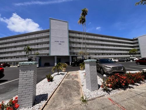 607-1868 Shore Dr S, SOUTH PASADENA, FL, 33707-4639 | Card Image