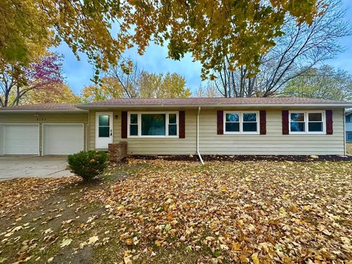 2107 Stade Ln, Fairmont, MN, 56031-3229 | Card Image