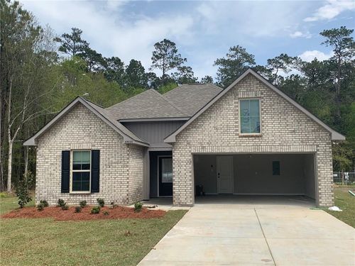 39020 Fairfield Dr, Ponchatoula, LA, 70454-5001 | Card Image