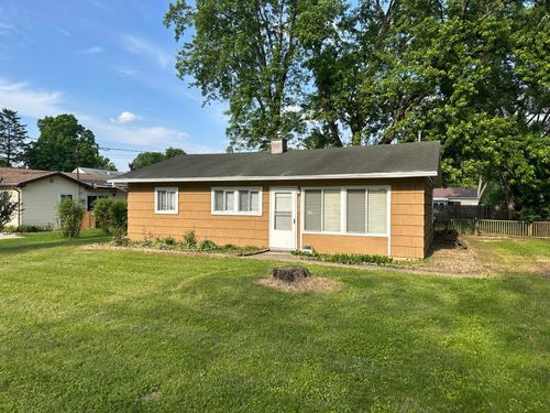 2070 Dean Ave, Holt, MI, 48842-1315 | Card Image
