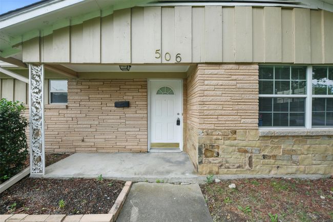 506 E Alexander Ln, House other with 4 bedrooms, 2 bathrooms and null parking in Euless TX | Image 4