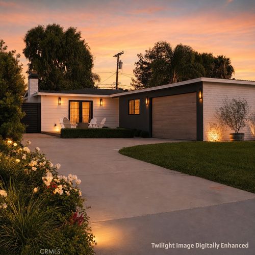 2611 Westminster Pl, Costa Mesa, CA, 92627-4643 | Card Image