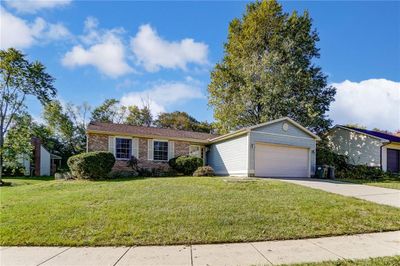 2208 Cogswell Court, House other with 3 bedrooms, 2 bathrooms and null parking in Miamisburg OH | Image 3