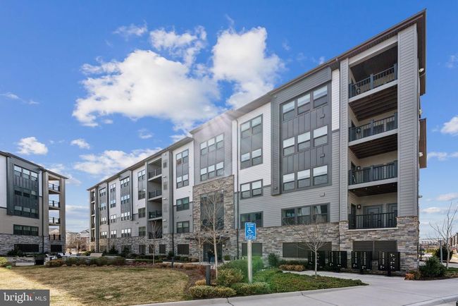 4J - 12875 Mosaic Park Way, Condo with 2 bedrooms, 2 bathrooms and null parking in HERNDON VA | Image 24