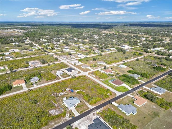 3129 71 St St W, House other with 3 bedrooms, 2 bathrooms and 2 parking in LEHIGH ACRES FL | Image 26
