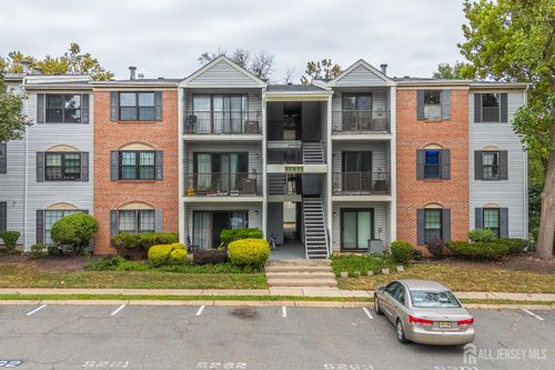 32 Canterbury Ct, Piscataway, NJ, 08854-6206 | Card Image