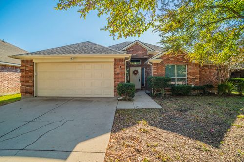 513 Greenvale Ct, Saginaw, TX, 76179-0986 | Card Image