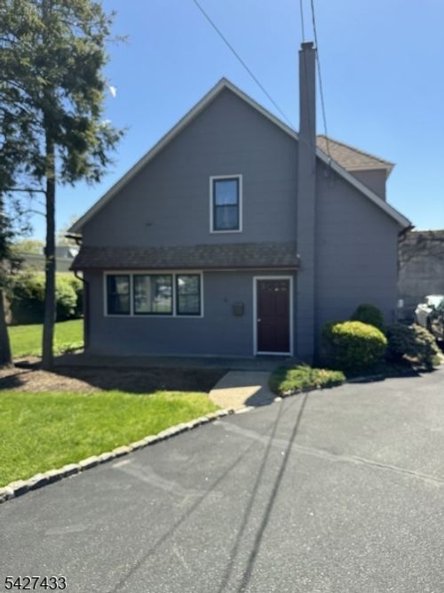 4 Fairfield Ave, West Caldwell, NJ, 07006-7631 | Card Image