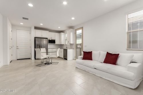 12532 W Morten Ave, Glendale, AZ, 85307-1739 | Card Image