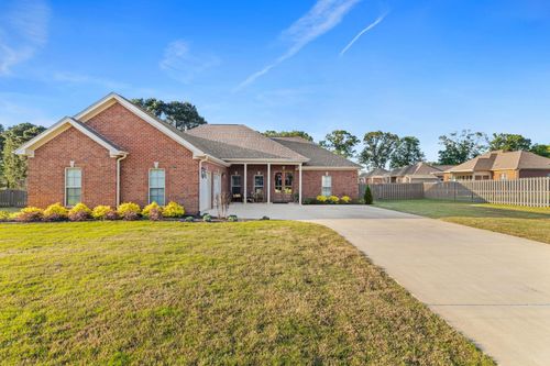 433 Dartmoor Dr, Killen, AL, 35645 | Card Image