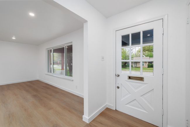 7211 Bucknell Dr, House other with 4 bedrooms, 4 bathrooms and null parking in Dallas TX | Image 6