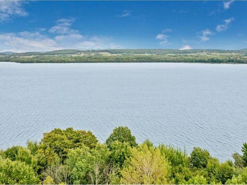 373 Black Woods Rd, Franklin, VT, 05457-4425 | Card Image