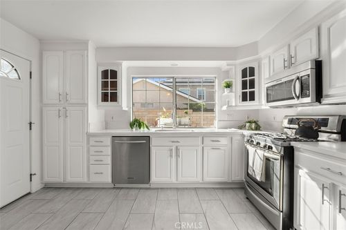 692 N Rancho Santiago Blvd, Orange, CA, 92869-2727 | Card Image