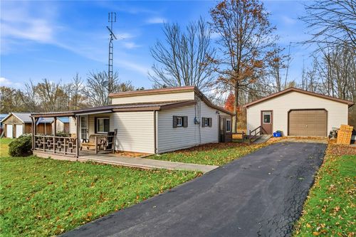 2308 Wirt Ave, Jamestown, PA, 16134-5252 | Card Image