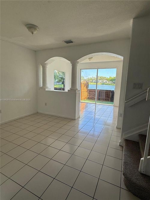 368-1416 Se 24th Ct, Homestead, FL, 33035 | Card Image