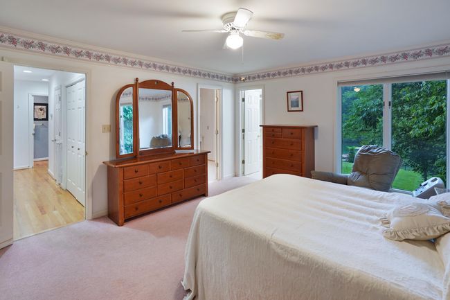 Primary Bedroom | Image 19