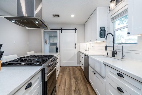 306 Baker Drive, Tomball, TX, 77375 | Card Image