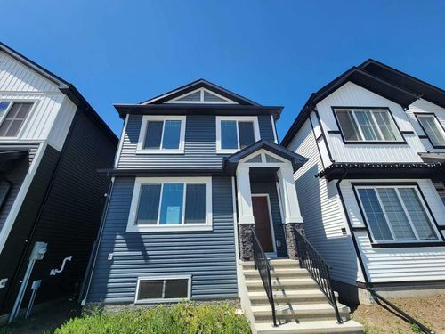 575 Lucas Boulevard Nw, Calgary, AB, T3P2E1 | Card Image