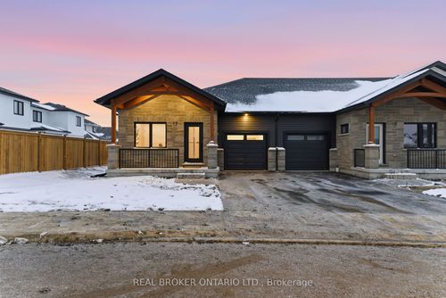 unit-17-29 Weymouth St, Elmira, ON, N3B0E6 | Card Image