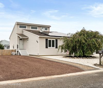 168 Southard Drive, House other with 3 bedrooms, 2 bathrooms and null parking in Manahawkin NJ | Image 1