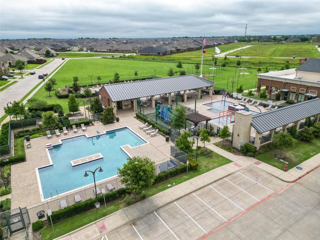 1605 Cedar Crest Dr, House other with 4 bedrooms, 2 bathrooms and null parking in Forney TX | Image 37