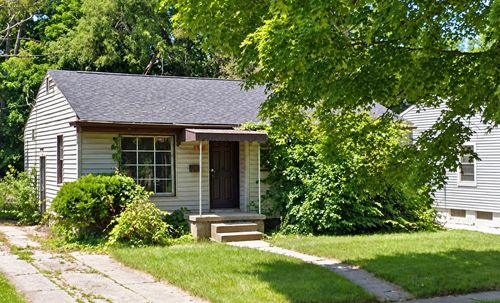5009 Miami Lane, Flint, MI, 48504 | Card Image