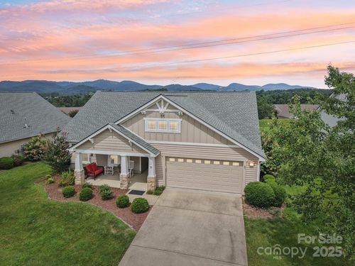 42 Wild Pheasant Run, Hendersonville, NC, 28792-8031 | Card Image