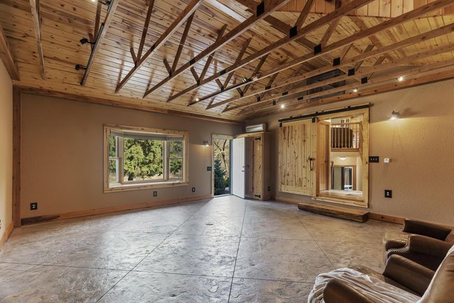 Walkout to patio and backyard | Image 21