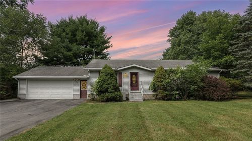 374 Asbury Rd, Freeville, NY, 13068-9738 | Card Image