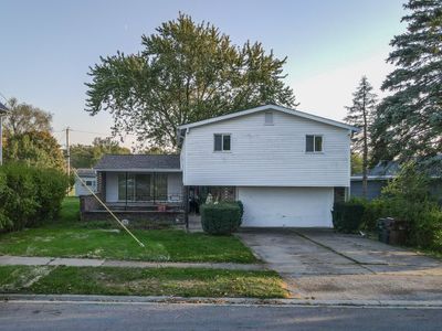 312 Garfield Avenue, House other with 4 bedrooms, 2 bathrooms and 4 parking in Peotone IL | Image 2