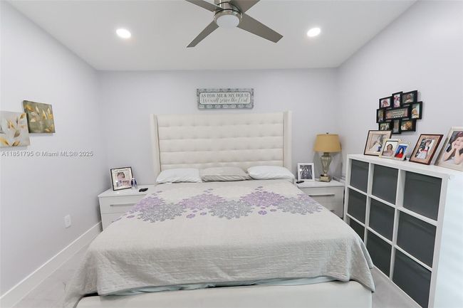 3813 Sw 149 Th Pl, House other with 4 bedrooms, 3 bathrooms and null parking in Miami FL | Image 21