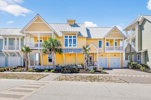 761 Silverleaf St, Port Aransas, TX, 78373-4264 | Card Image
